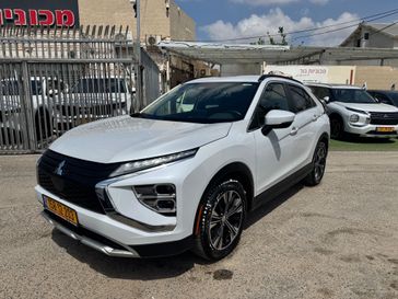 מיצובישי אקליפס קרוס