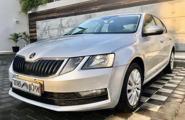 סקודה אוקטביה