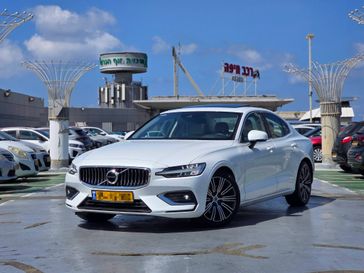 וולבו S60