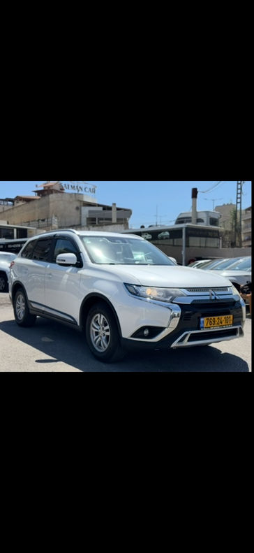 מיצובישי אאוטלנדר