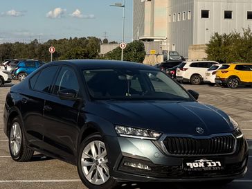 סקודה אוקטביה