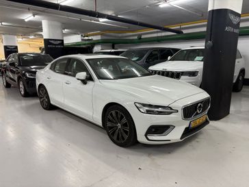וולבו S60