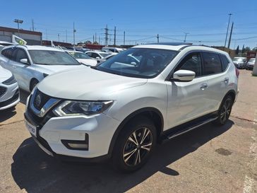ניסאן X TRAIL