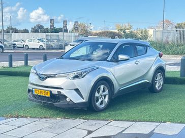 טויוטה C-HR