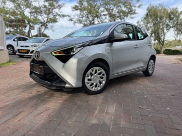 טויוטה אייגו