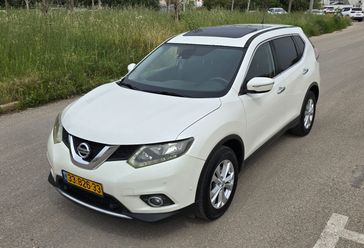 ניסאן X TRAIL