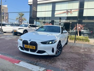 ב מ וו סדרה 4