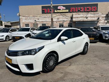 טויוטה קורולה