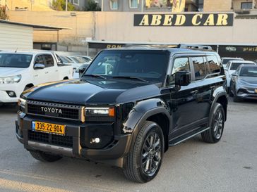 טויוטה לנד קרוזר