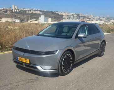 יונדאי איוניק