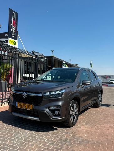 סוזוקי S-CROSS
