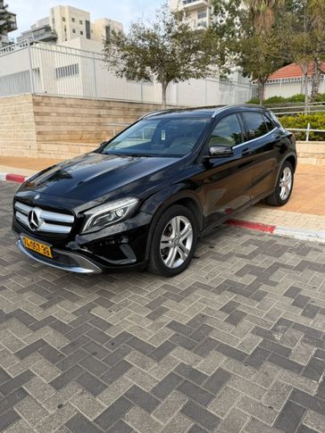 מרצדס GLA קלאס