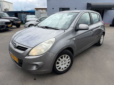 יונדאי I20