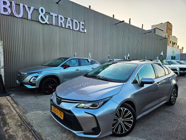 טויוטה קורולה