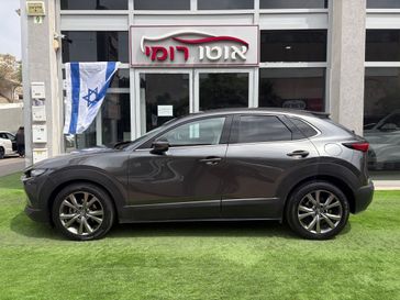 מזדה CX-30