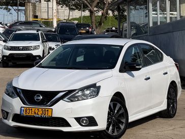 ניסאן סנטרה