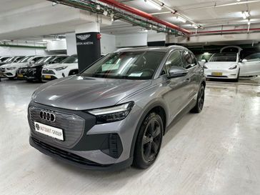 אאודי Q4 35 ETRON