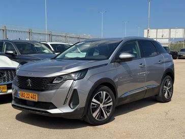 פיג'ו 3008