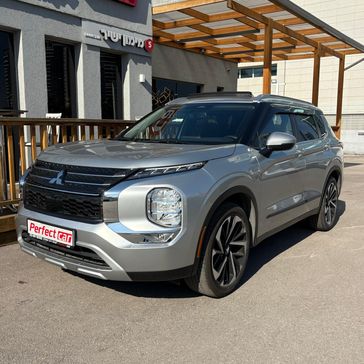 מיצובישי אאוטלנדר