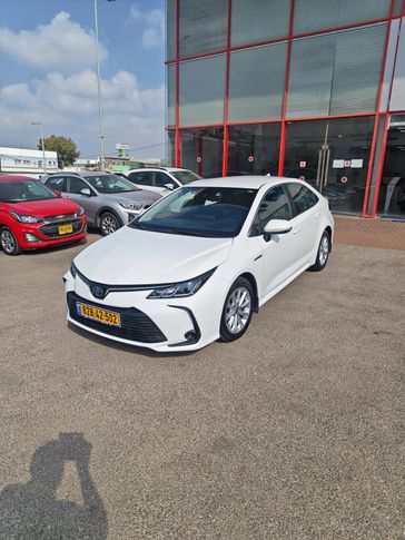 טויוטה קורולה