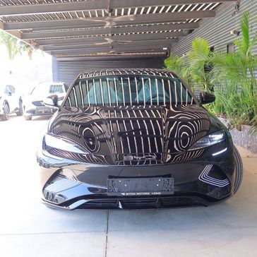 בי ווי די SEAL