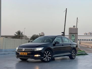 פולקסווגן פאסאט