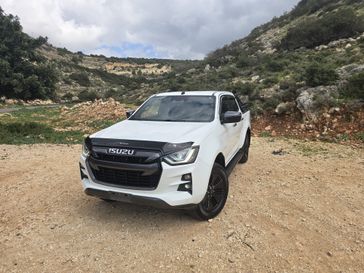 איסוזו D-Max