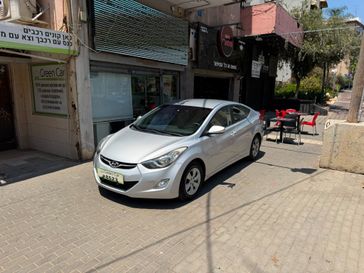 יונדאי I35