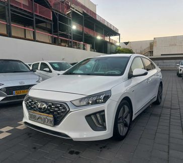 יונדאי איוניק