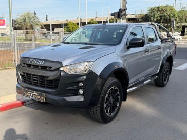 איסוזו D-Max