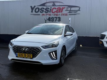 יונדאי איוניק