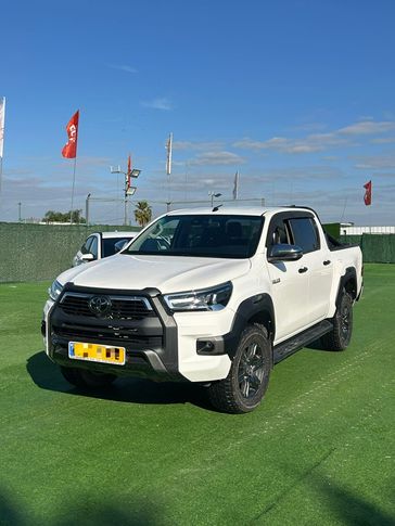 טויוטה היילקס