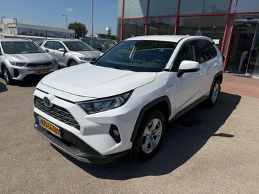 טויוטה RAV4