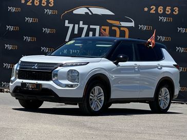 מיצובישי אאוטלנדר