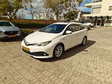 טויוטה אוריס