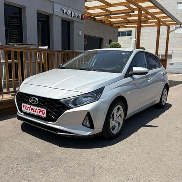 יונדאי I20