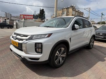 מיצובישי ASX