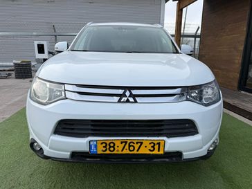 יונדאי איוניק