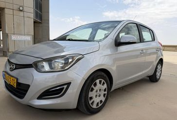 יונדאי I20