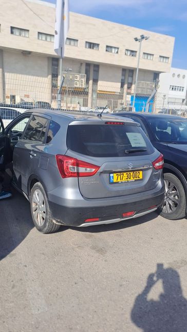סוזוקי SX4 CROSSOVER
