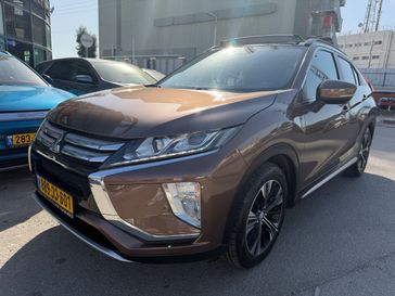 מיצובישי אקליפס קרוס