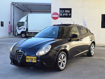 אלפא רומיאו ג'וליטה