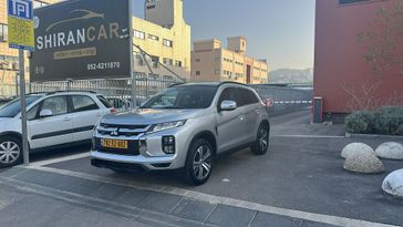 מיצובישי ASX