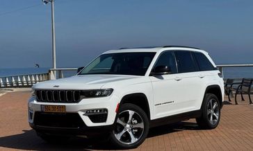 ג'יפ גראנד צ'ירוקי