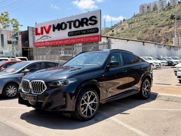 ב מ וו X5