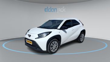 טויוטה אייגו