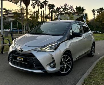 טויוטה יאריס