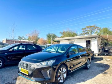 יונדאי איוניק