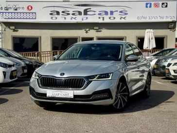 סקודה אוקטביה