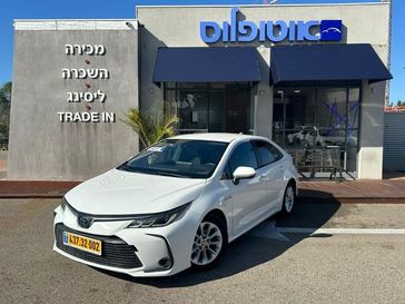 טויוטה קורולה